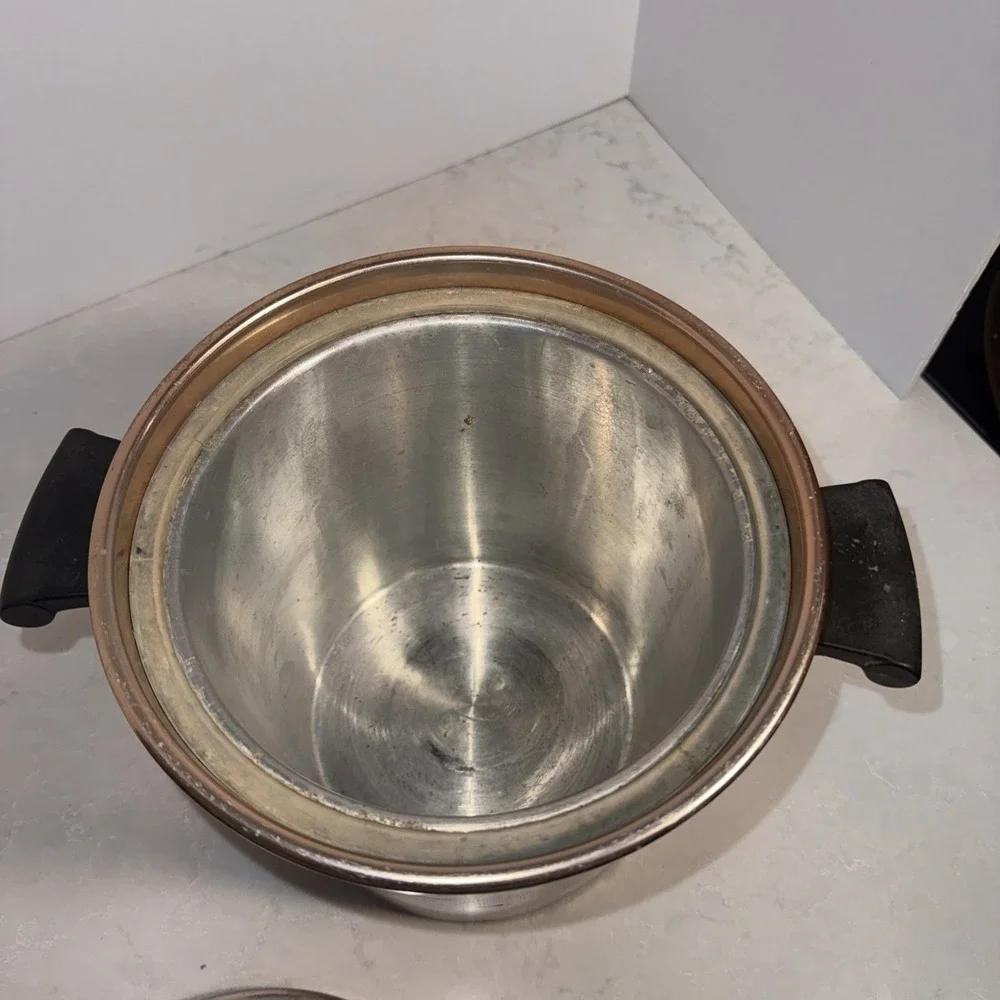 VINTAGE 1950'S REGAL SUPREME ALUMINUM PINK ICE BUCKET WINE COOLER